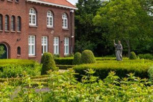 Directeur-conservator
